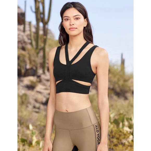 alo yoga trackie bra